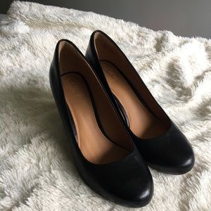 Clark’s women’s wedges size 9